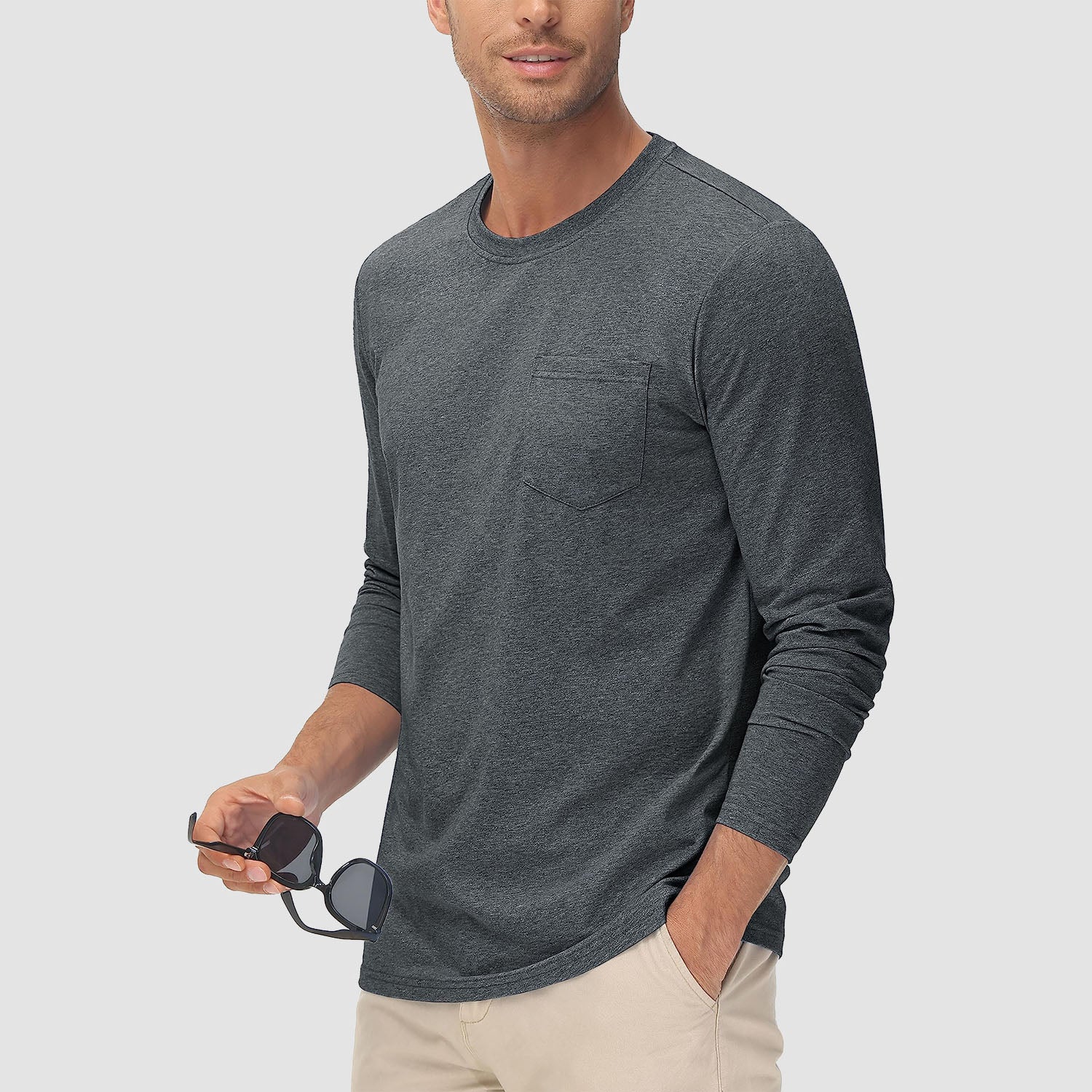 https://magcomsen.com/cdn/shop/files/Men_s-Long-Sleeve-Shirts-with-Pocket-Cotton-Crew-Neck-Shirts-Casual-Lightweight-T-Shirts_5.jpg?v=1709099908&width=1500