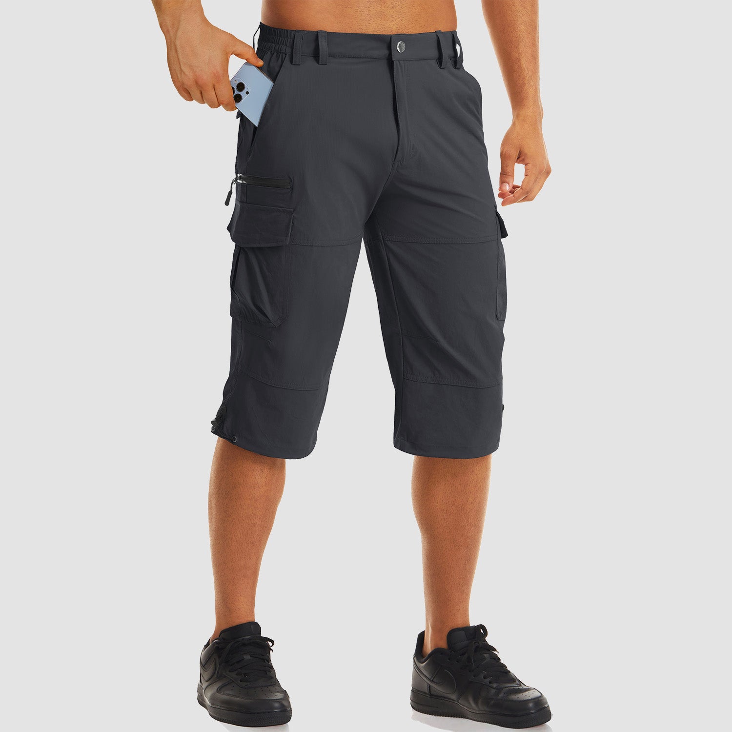 【Buy 4 Get the 4th Free！】Men's Workout Gym Shorts with 7 Pockets Quick Dry 3/4 Capri